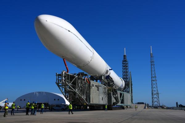 Новая американская ракета New Glenn впервые запущена в космос: её особенности и перспективы, видео запуска