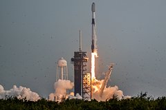 В США призвали отказаться от прямой конкуренции со SpaceX