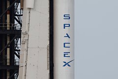 Американский регулятор продолжил оказывать давление на SpaceX